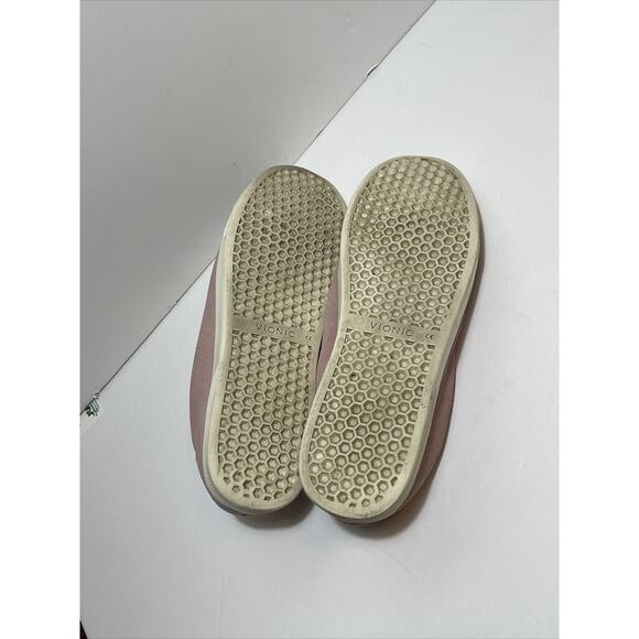VIONIC Women’s 9.5 Pink Suede Brinley Sneakers - Picture 4 of 5